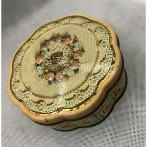 Vintage Metal Tin AVON Valentines‎ Day Roses Shabby Chic Rustic Primitive Decor